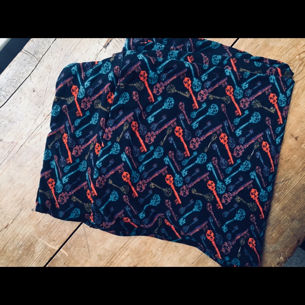 Skeleton key lularoe TC unicorn vintage leggings